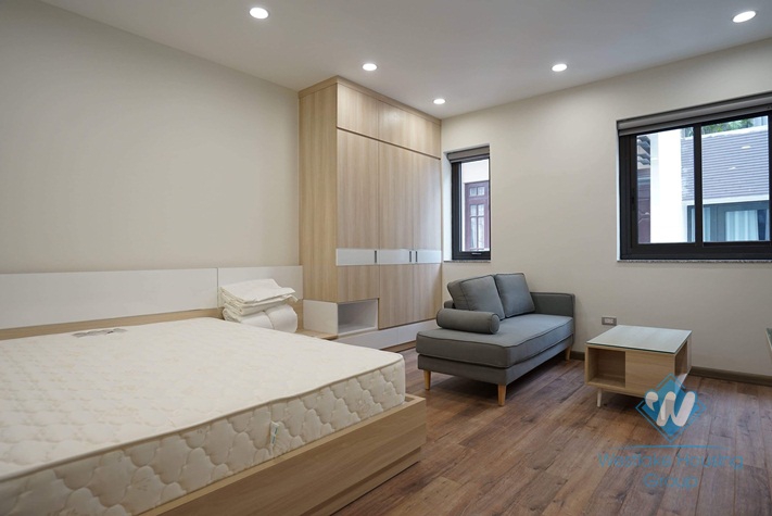 New and clean studio apartment for rent near Japanese Embassy, Ba Dinh district, Ha Noi